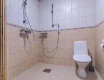 sink, indoor, wall, plumbing fixture, bathtub, shower, tap, bathroom accessory, bathroom